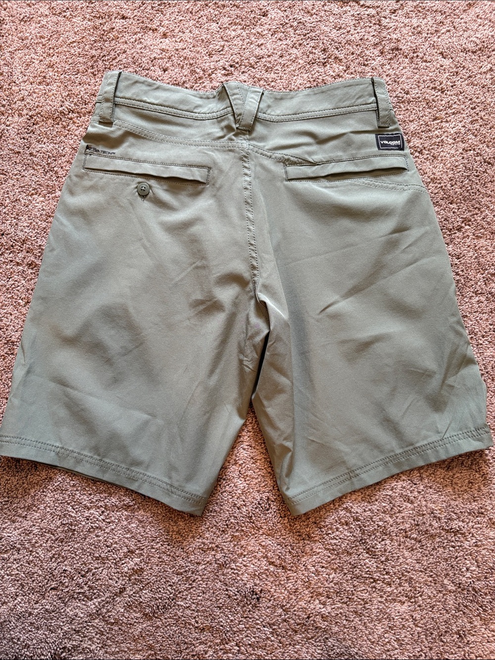 Volcom Green Flat Front Performance Shorts - Picture 3 of 3